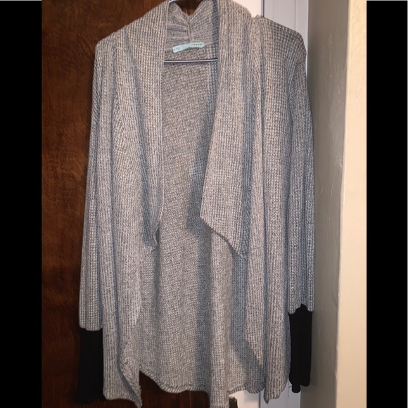 Maurices Tops - Maurices open Cardigan